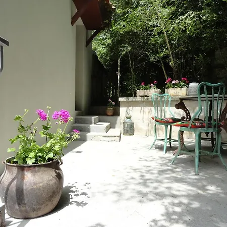 Castel Rouge Gasthof 4*